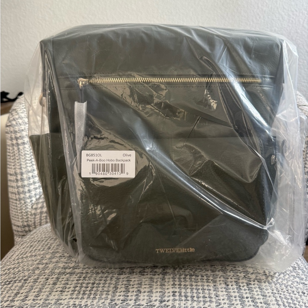 Twelvelittle Peek a Boo Hobo Backpack Olive